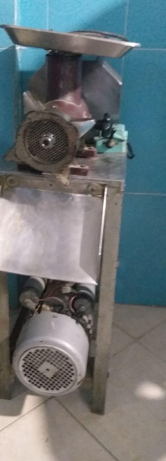 اباژور بالامپ  کم مصرف|چراغ خواب و آباژور|بروجرد, |دیوار