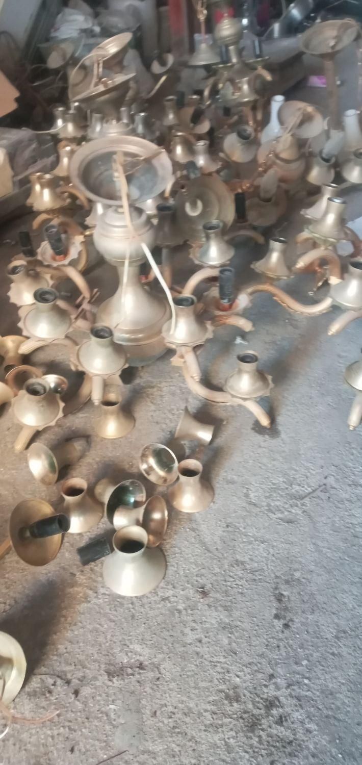 خرید فروش لوستر قدیمی برنز اینه شمدان برنز|لوستر و چراغ آویز|کرج, دهقان ویلا|دیوار