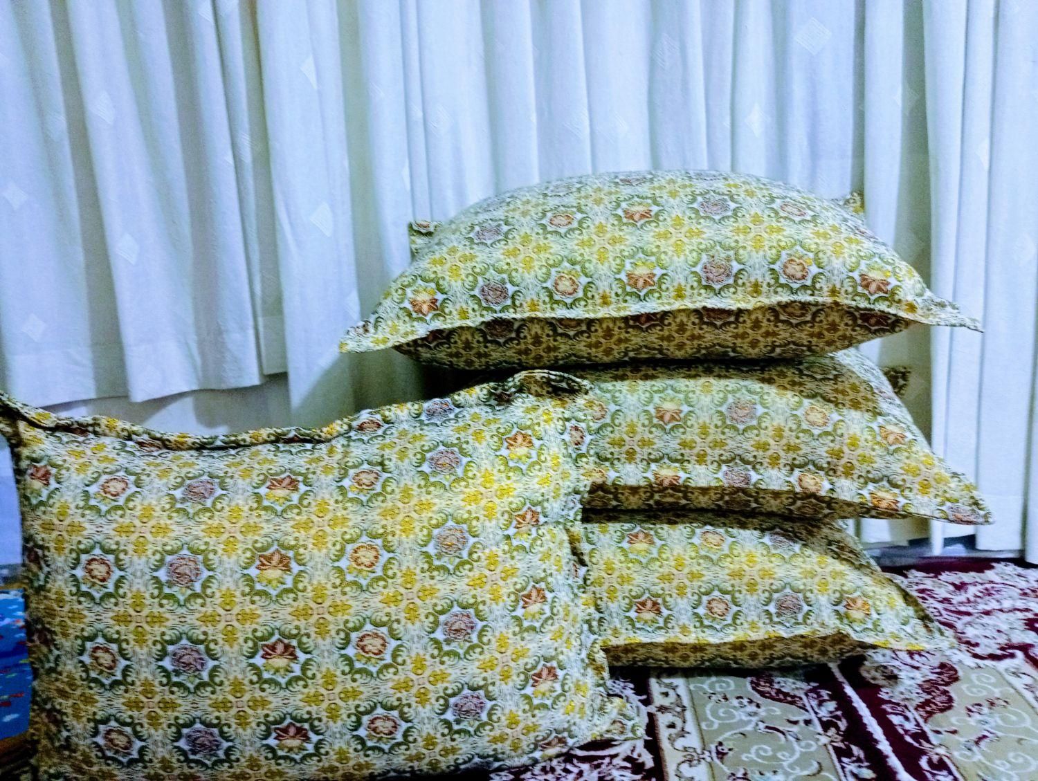 پشتی کاملا سالم|پشتی|پردیس, |دیوار