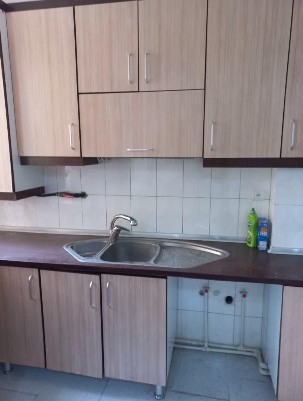کابینتmdf به همراه گاز وهود|آب‌چکان و نظم‌دهنده ظروف|دلیجان, |دیوار