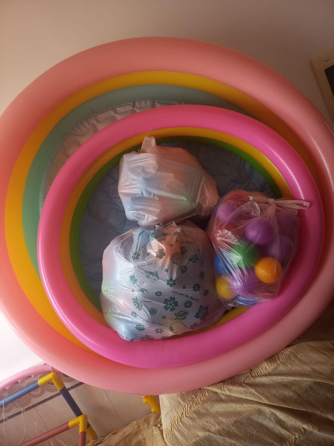 دو عدد استخر  به قیمت مناسب به فروش میرسد|اسباب‌بازی بچه|قم, امامزاده ابراهیم|دیوار