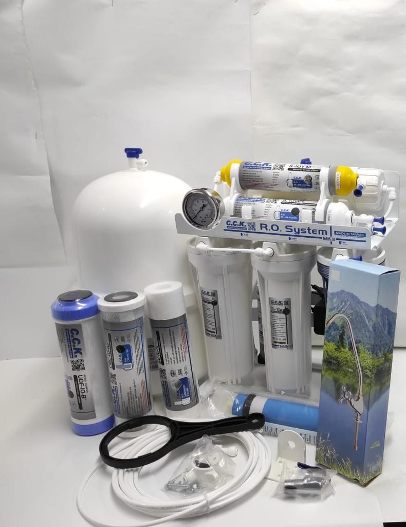 دستگاه تصفیه آب خانگی|آبسردکن و تصفیه آب|شیراز, وحدت|دیوار