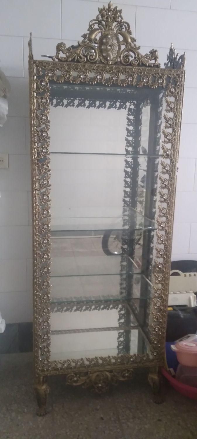 ویترین تمیز و سالم|بوفه، ویترین، کنسول|اصفهان, باتون|دیوار