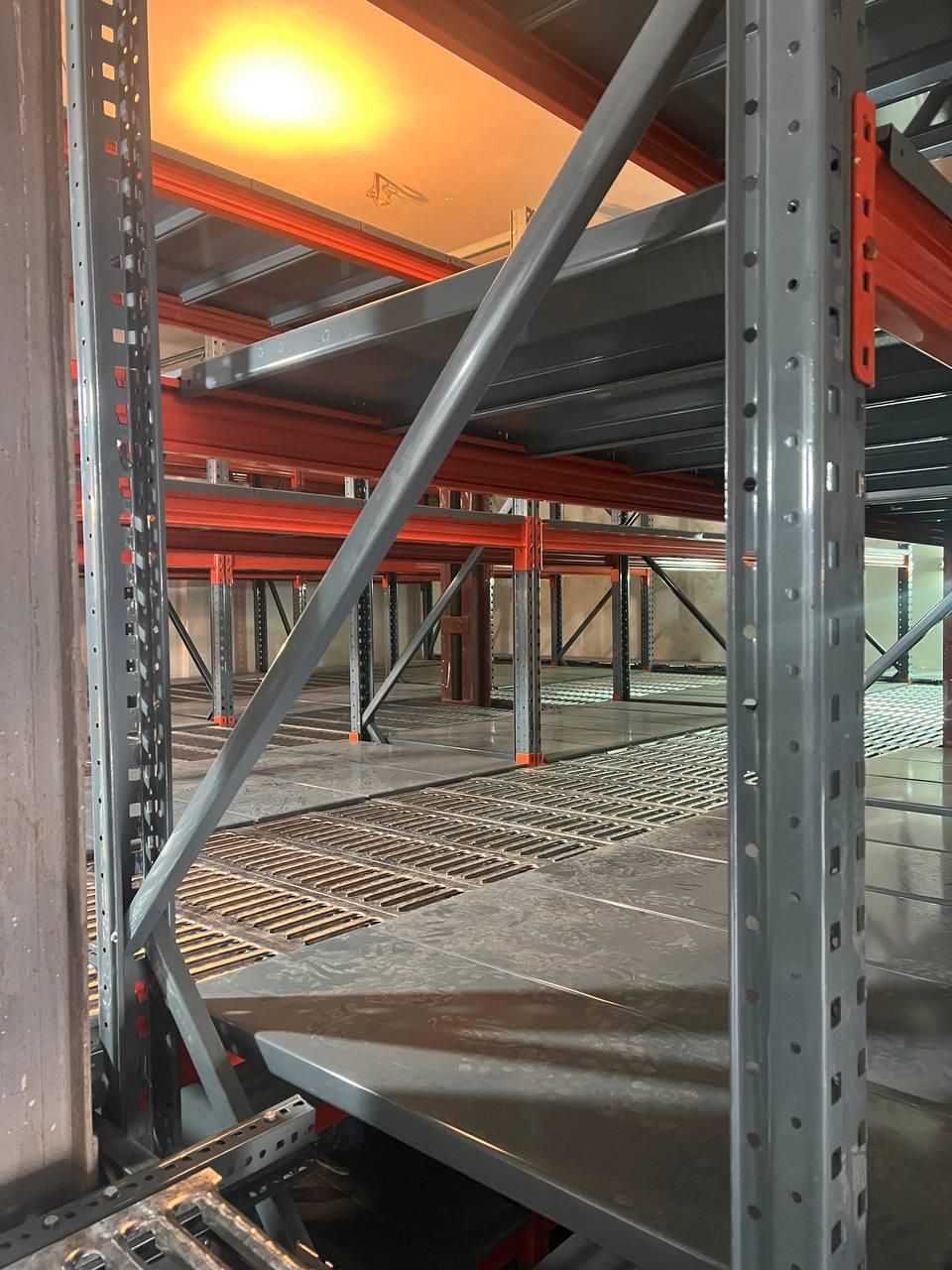 بالکن صنعتی طبقه صنعتی راک|فروشگاه و مغازه|تهران, شهرک طالقانی|دیوار