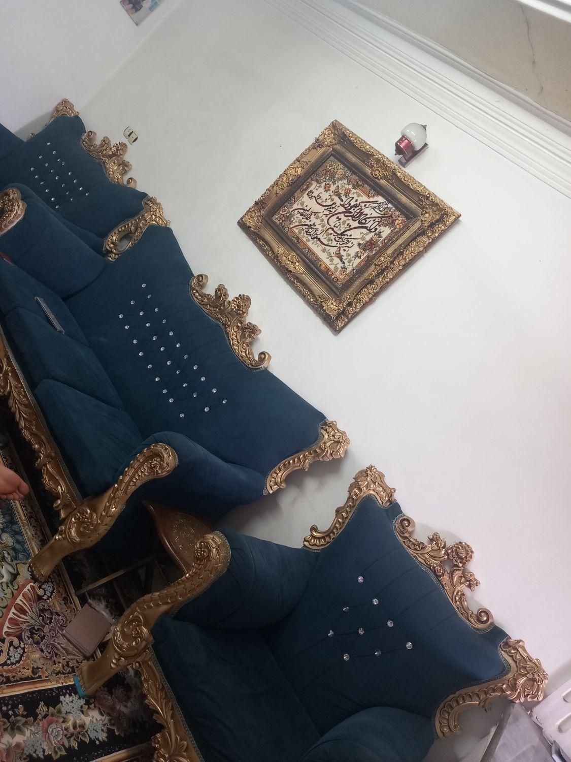 مبل هفت نفره سالم|مبلمان خانگی و میز عسلی|رشت, سلیمانداراب|دیوار