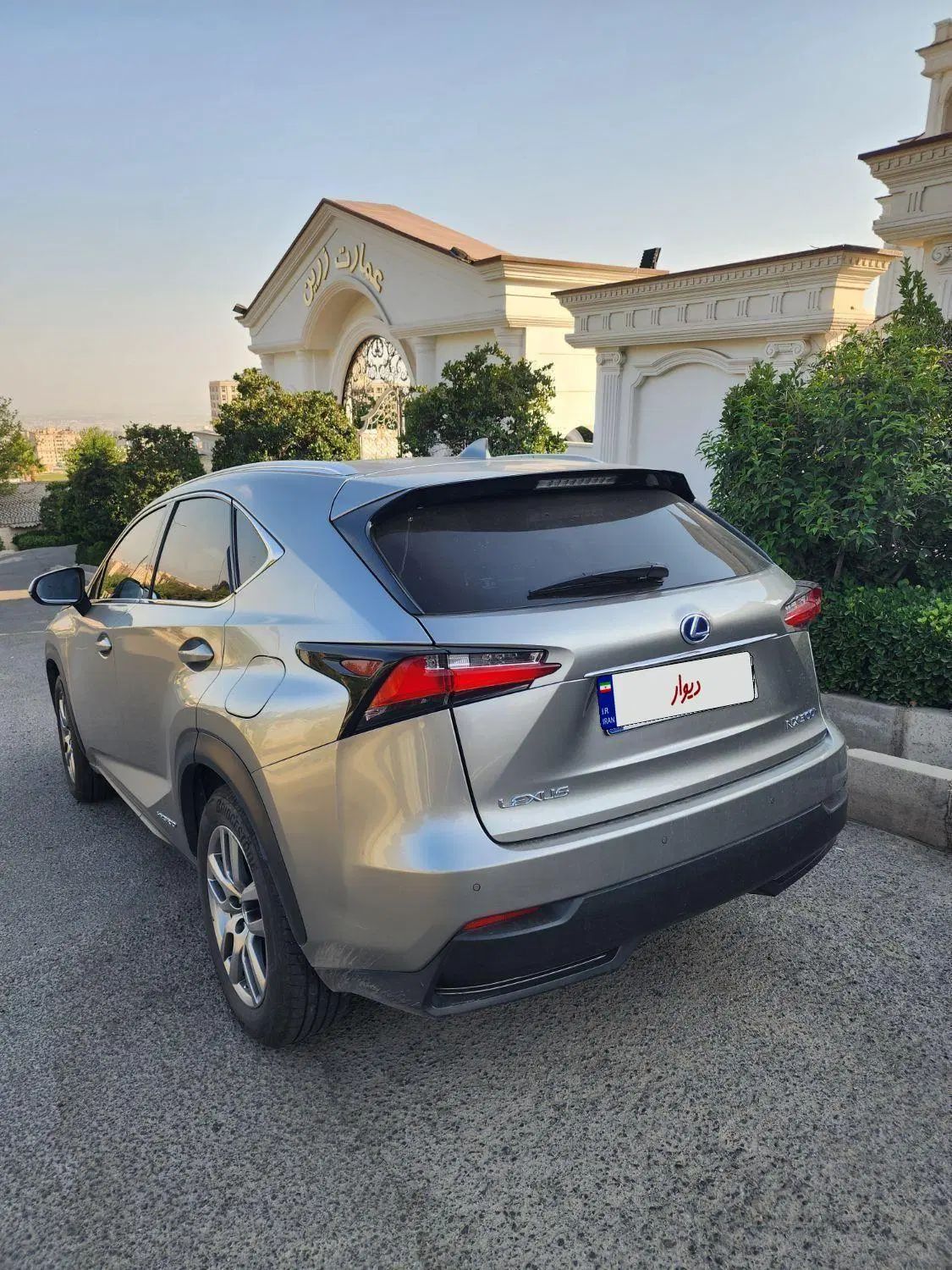 لکسوس NX 300 H 300، مدل ۲۰۱۷|خودرو سواری و وانت|تهران, پونک|دیوار