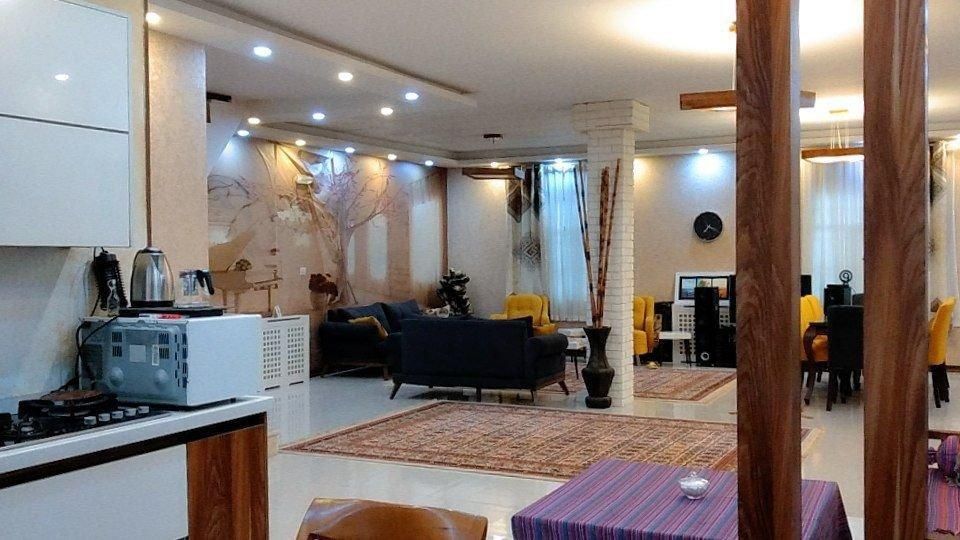 اجاره روزانه باغ ویلا کد 2129|اجارهٔ کوتاه‌مدت ویلا و باغ|آبسرد, |دیوار