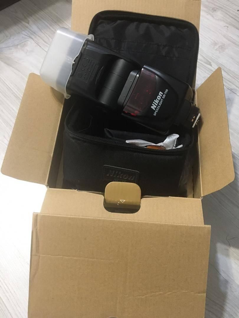 فلاش نیکون Nikon sb700|دوربین عکاسی و فیلم‌برداری|کرج, فاز ۱ مهرشهر|دیوار
