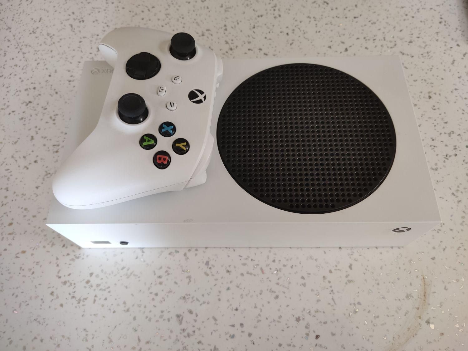 Xbox series s|کنسول، بازی ویدئویی و آنلاین|شیراز, فرگاز|دیوار