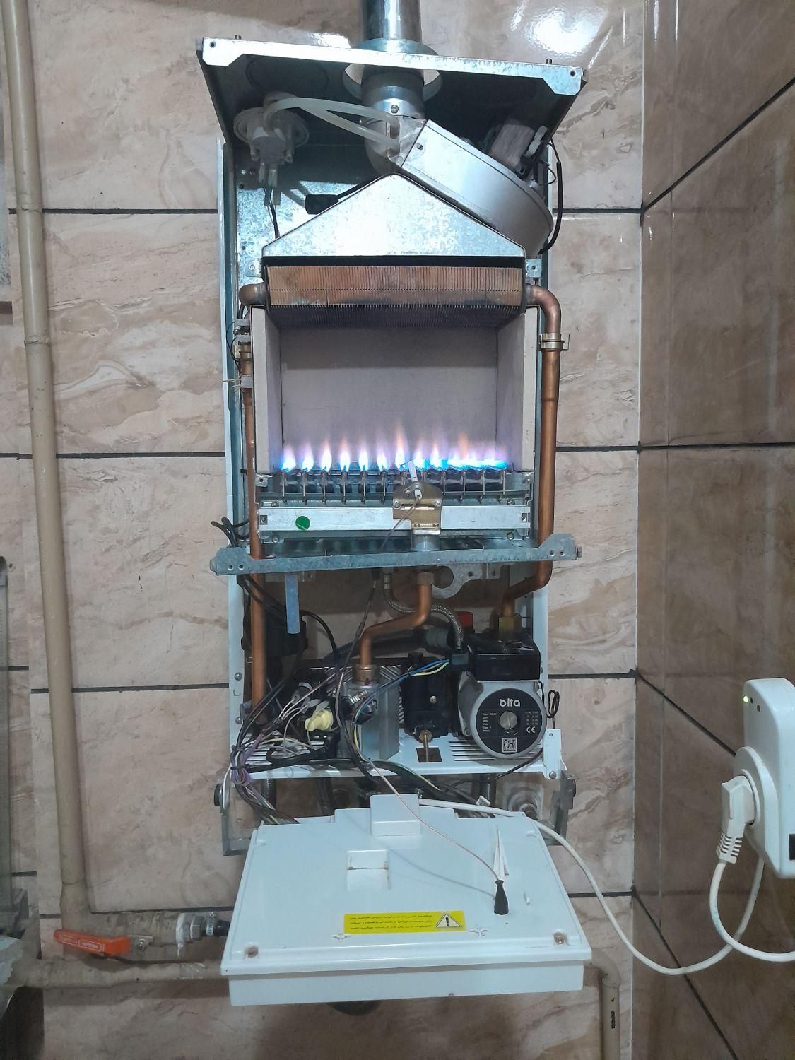 تعمیرونصب پکیج دیواری، ابگرمکن|خدمات پیشه و مهارت|کرج, کمالشهر|دیوار