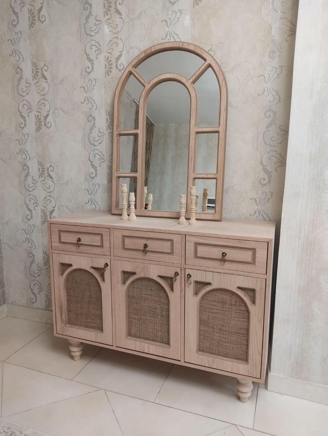 آینه کنسول مدرن|بوفه، ویترین، کنسول|قزوین, |دیوار