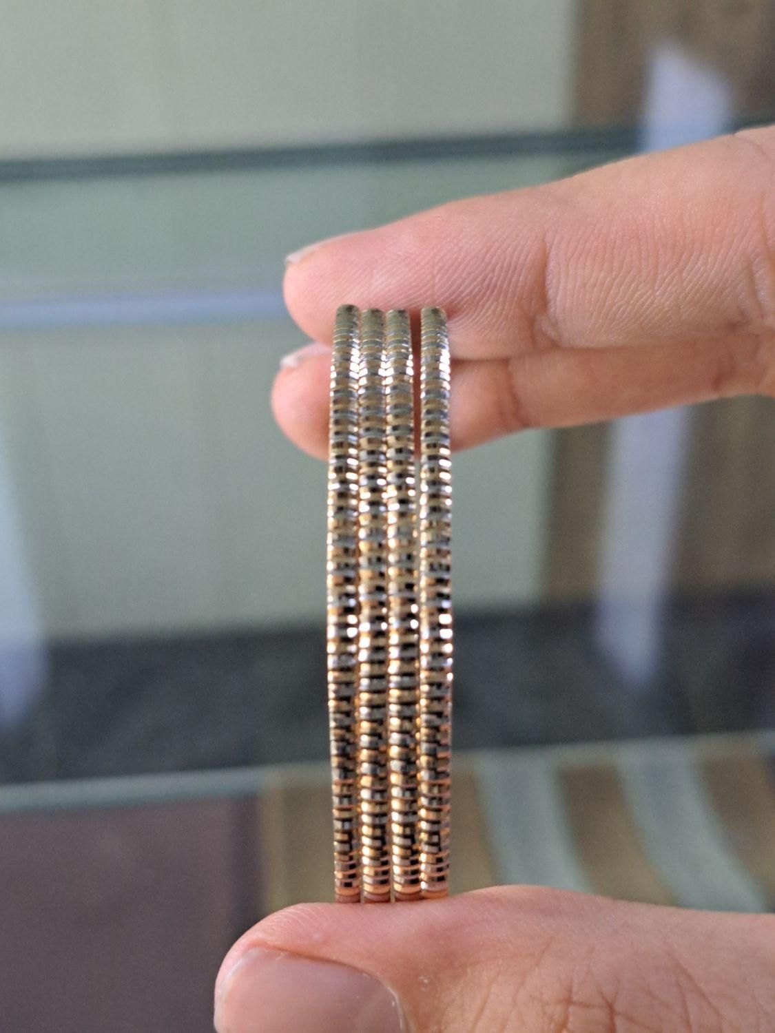 النگو کویر|جواهرات|قم, نیروگاه|دیوار