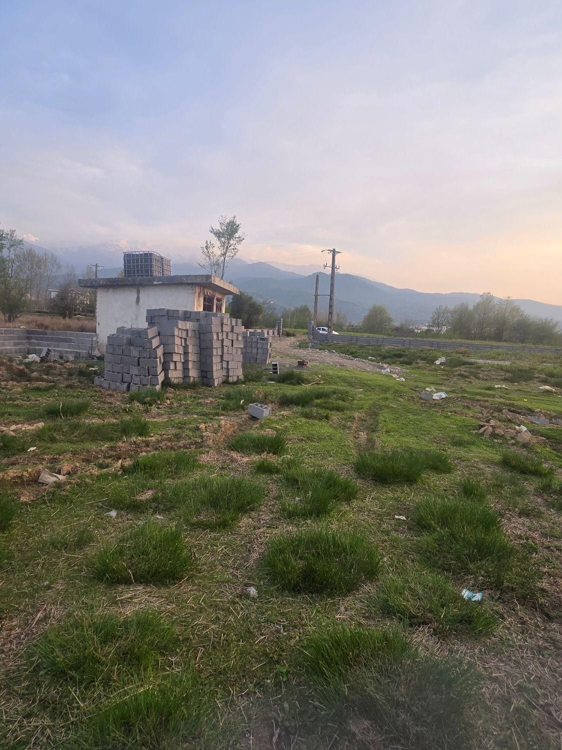 فروش زمین ۴۰۰۰ متری عالیست برای باغ گل|فروش زمین و ملک کلنگی|واجارگاه, |دیوار