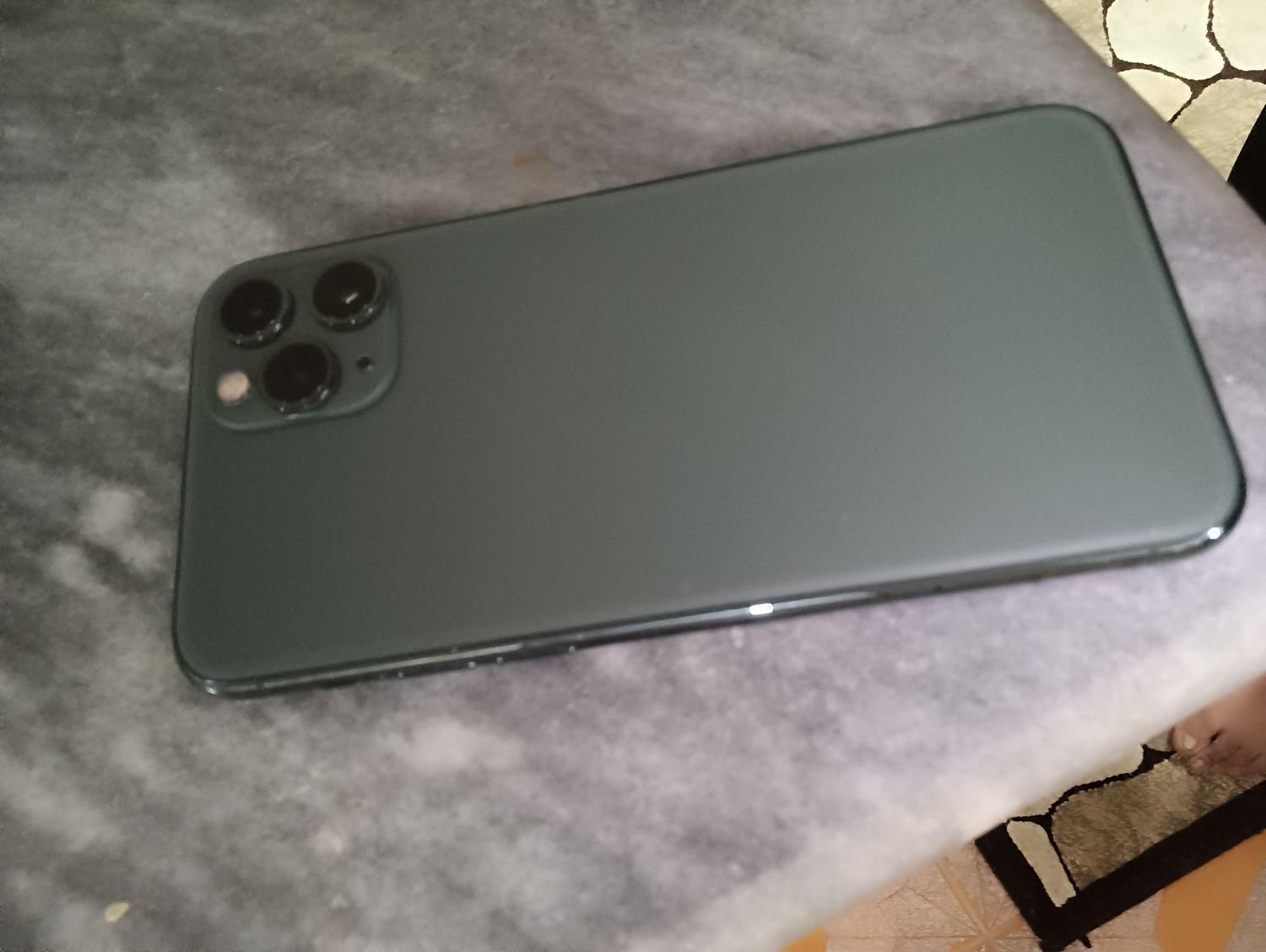اپل  iPhone 11 Prx با حافظهٔ ۶۴ گیگابایت۸گیگzz|موبایل|همدان, |دیوار
