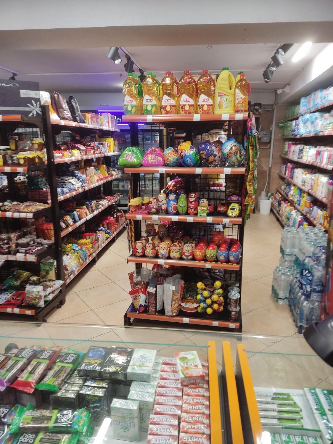 فروشندگی چیدمان آشنایی با صندوق فروشگاهی|استخدام خدمات فروشگاه و رستوران|لاهیجان, قیام|دیوار