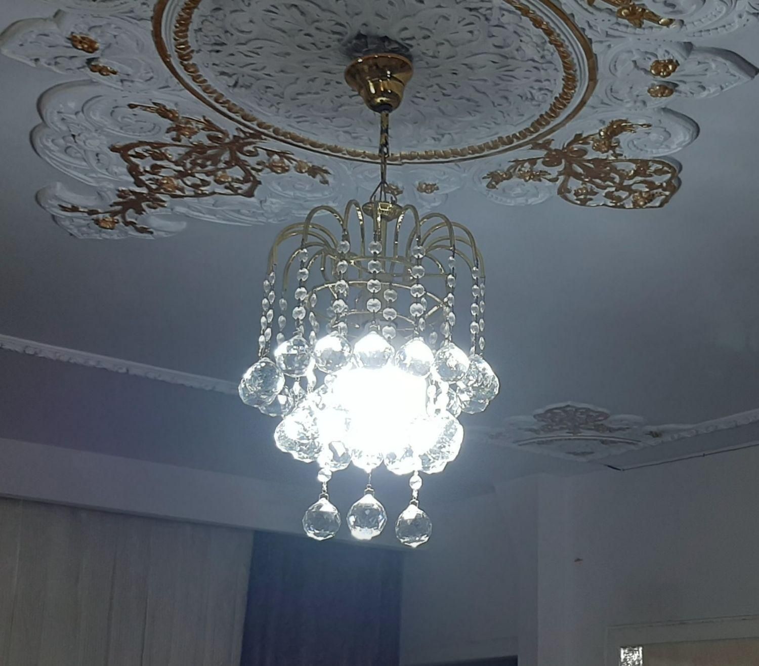لوستر برنجی و کریستال|لوستر و چراغ آویز|فردیس, |دیوار