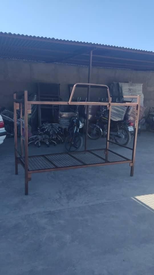 تخت دو طبقه و کمد فلز و تشک|خدمات پیشه و مهارت|شهریار, |دیوار