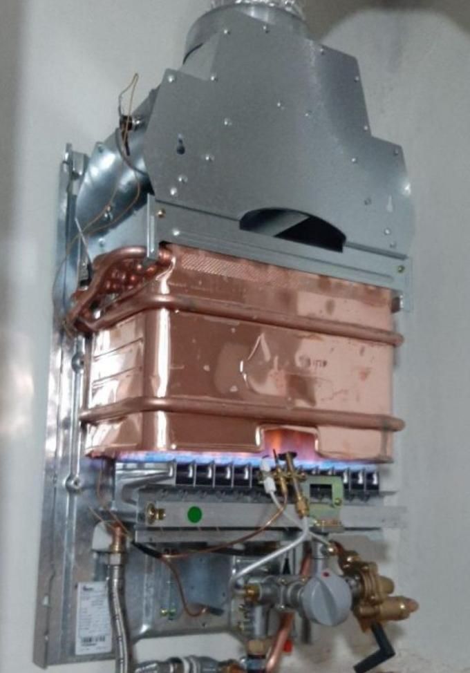 نصب و تعمیر انواع آبگرمکن دیواری و پکیج|خدمات پیشه و مهارت|مشهد, رضاشهر|دیوار