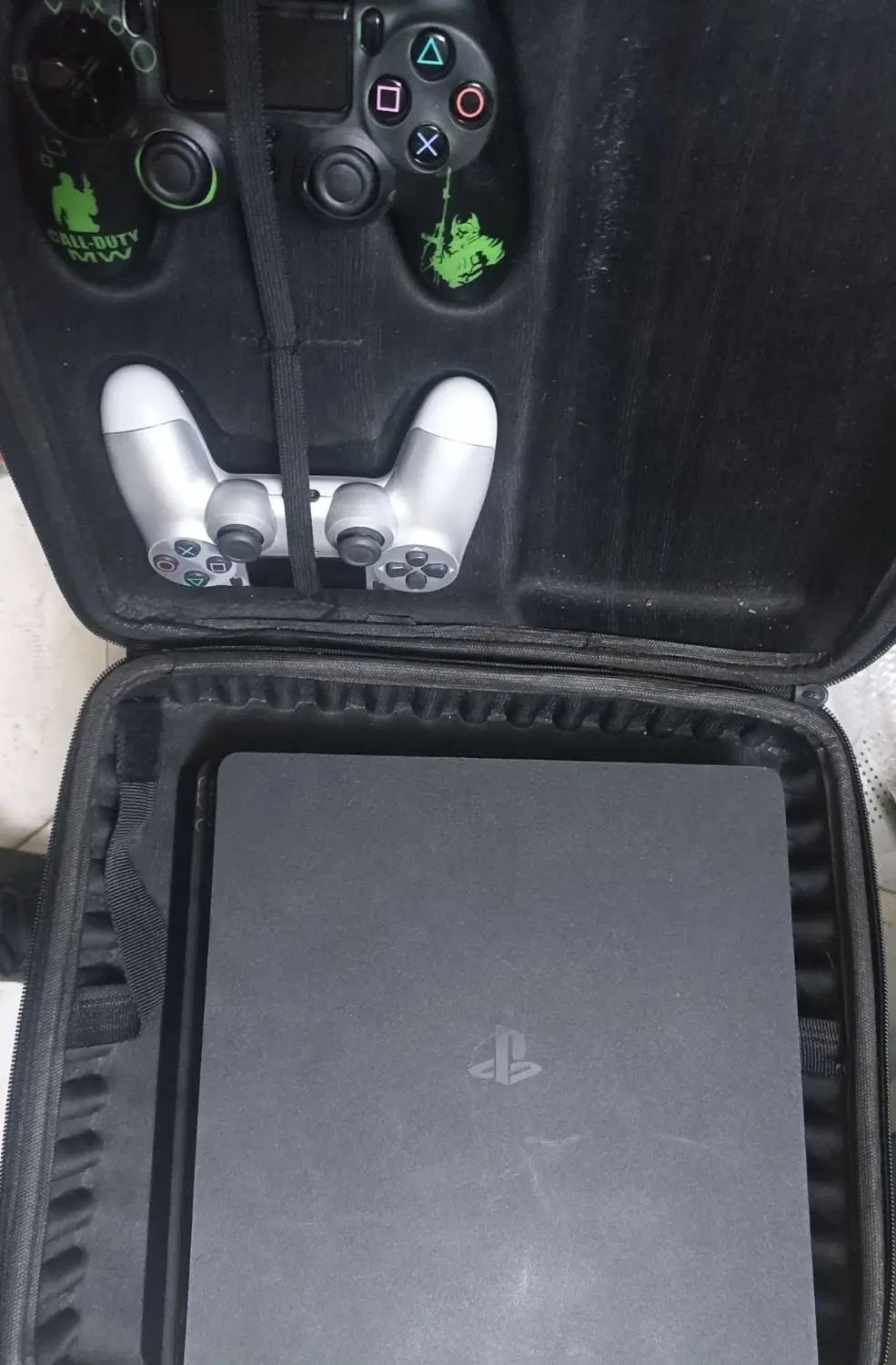 ps4 اسلیم 1ترا اکانتی فول بازی با دو دسته اصلی|کنسول، بازی ویدئویی و آنلاین|مشهد, گلبرگ|دیوار