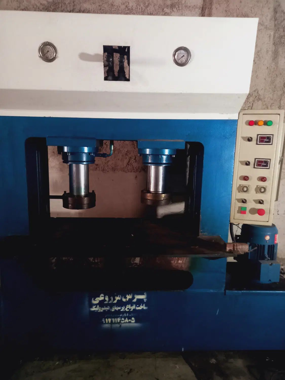 فروش غلطک لاستیک‌سازی، پرس هیدرولیک ۴۵ تن و تلیشه|ماشین‌آلات صنعتی|تهران, نظام‌آباد|دیوار
