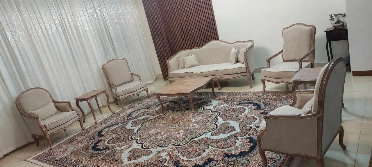 به یک فروشنده مبلمان رویکوب ماهرویک شاگردنیازمندیم|استخدام بازاریابی و فروش|مشهد, خواجه ربیع|دیوار