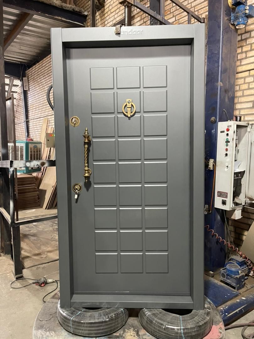 درب ضد سرقت و اتاقی و پنجره دوجداره|مصالح و تجهیزات ساختمان|دزفول, |دیوار