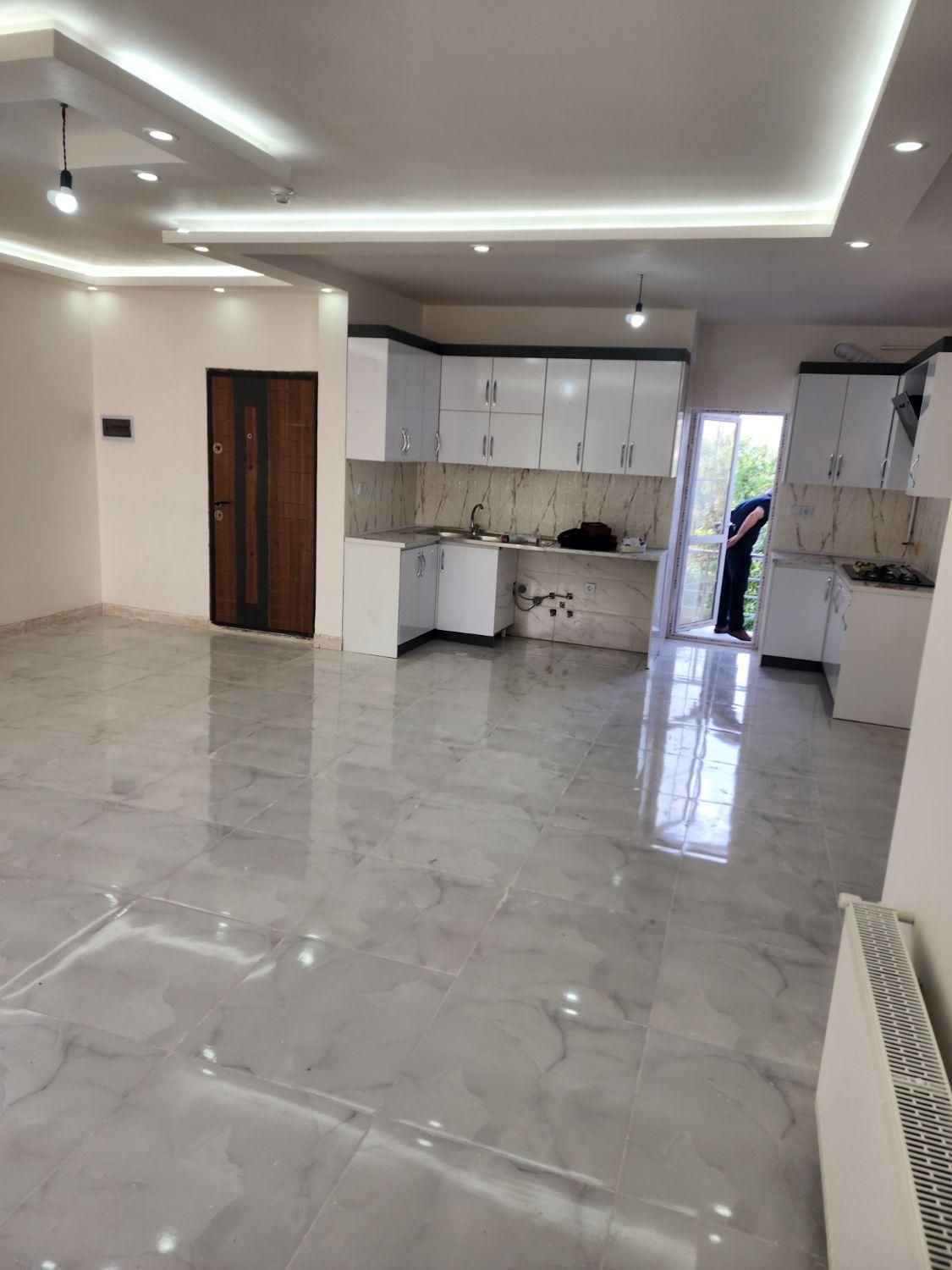 فروش واحد ۹۵ متری مرکز شهر رودسر|فروش آپارتمان|رودسر, |دیوار