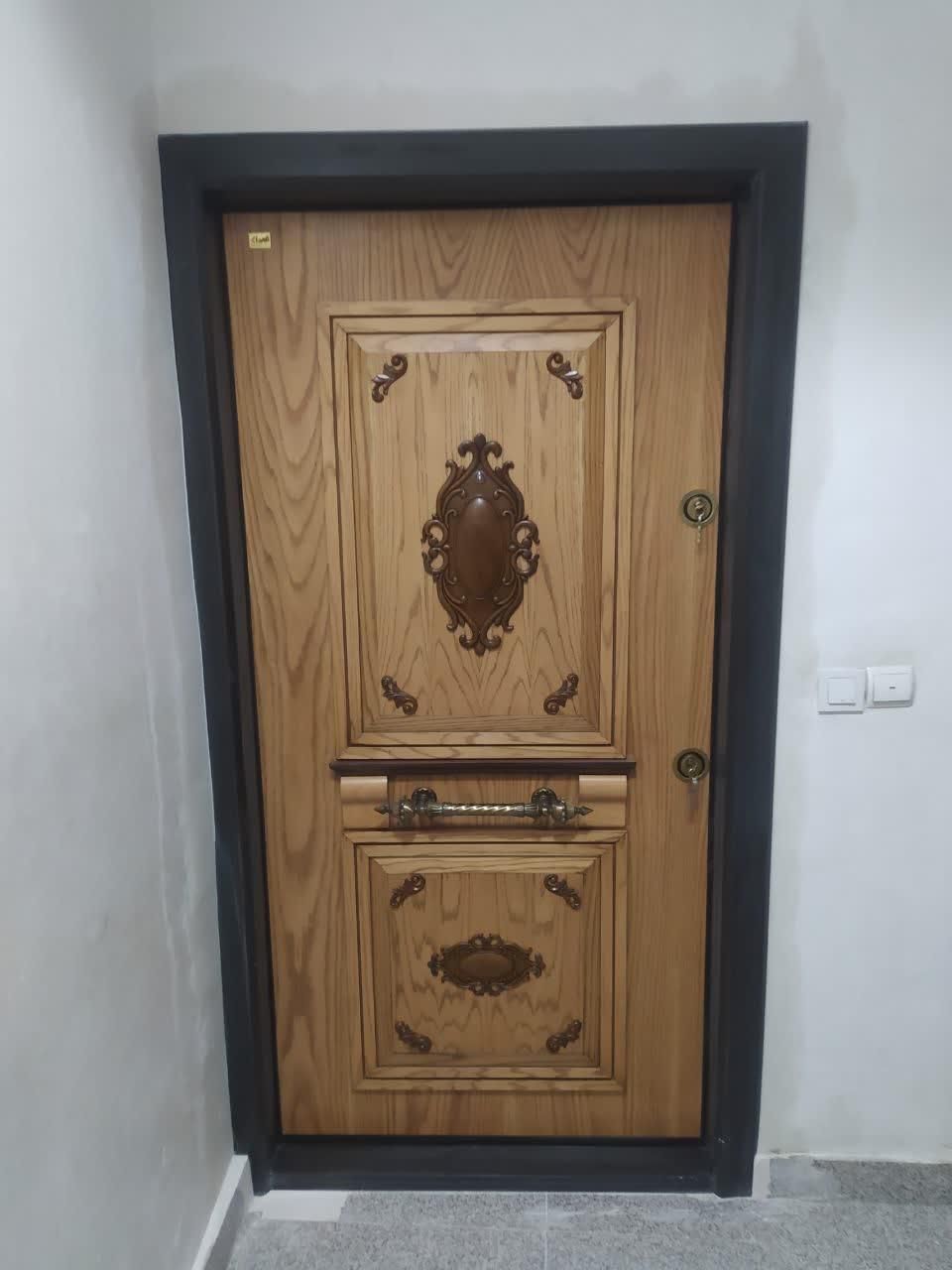 نصاب درب ضد سرقت|خدمات پیشه و مهارت|تبریز, |دیوار
