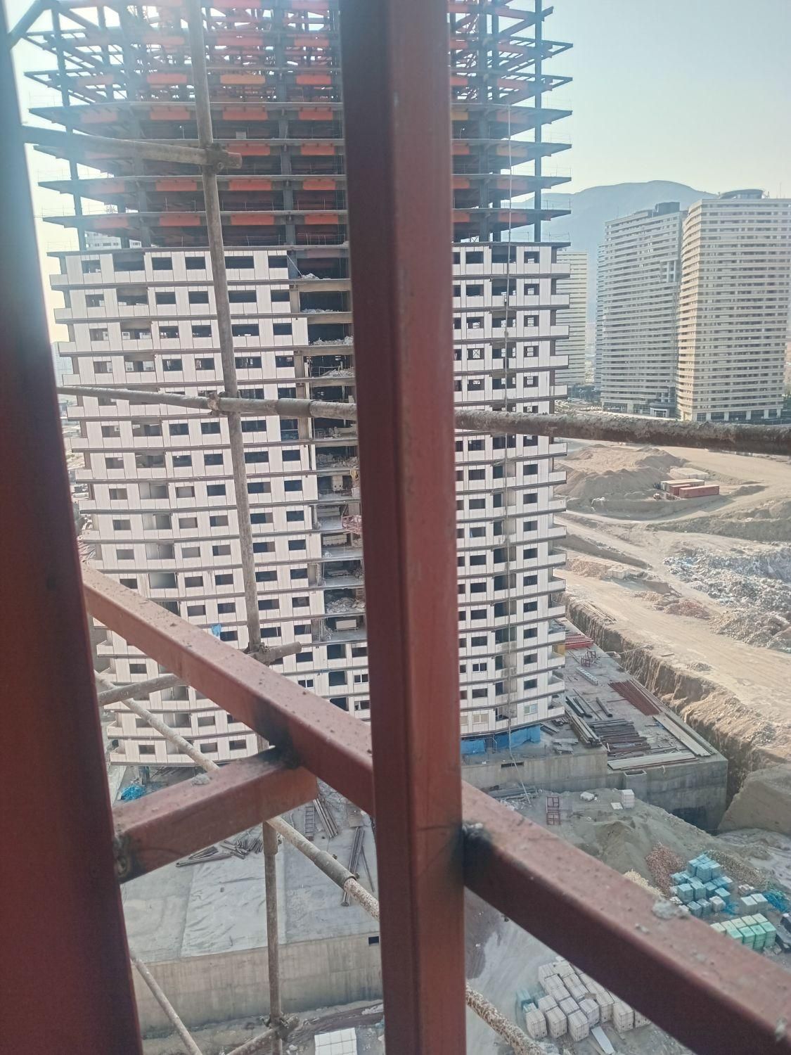 کارگر سلختمانی|استخدام معماری، عمران و ساختمانی|تهران, چیتگر جنوبی|دیوار
