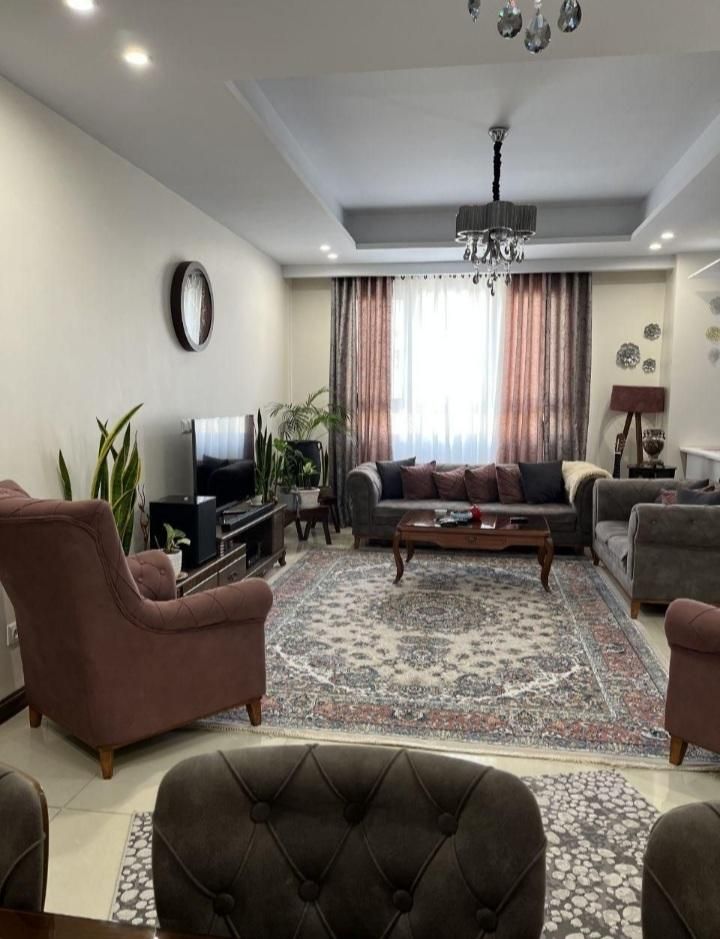 آپارتمان ۱۲۰ متر/ ۲ خواب/آماده تخلیه/اردستانی|اجارهٔ آپارتمان|تهران, چیتگر|دیوار