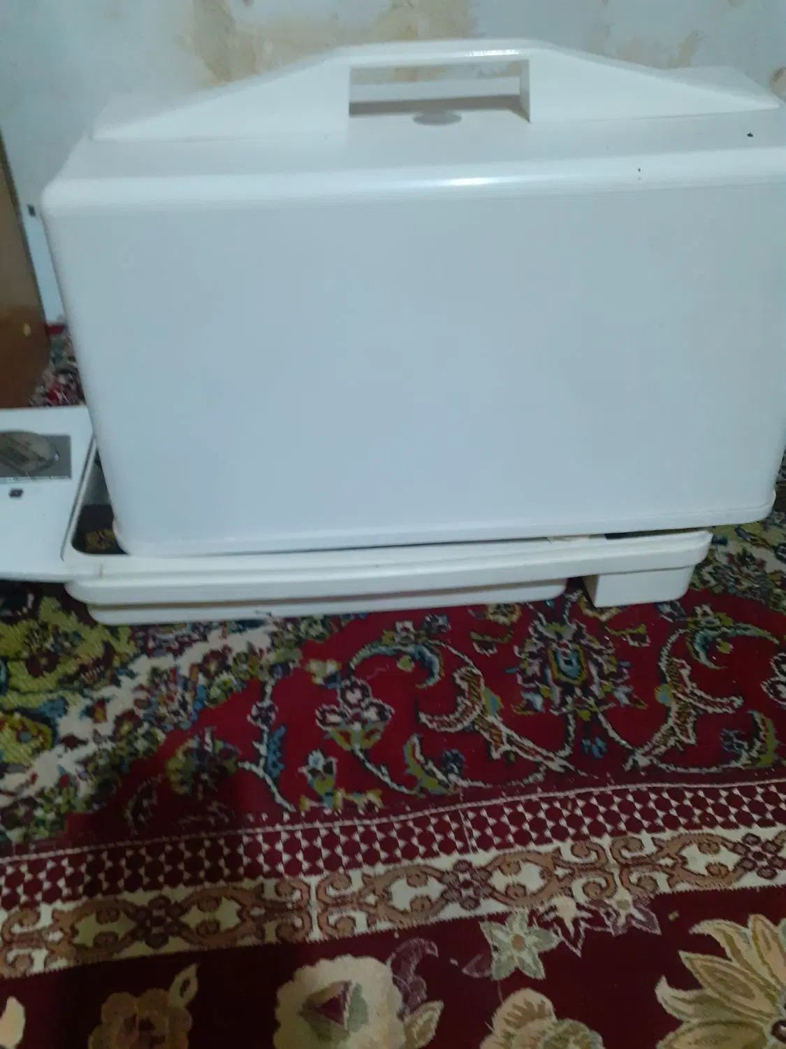 چرخ خیاطی|چرخ خیاطی و ریسندگی|رشت, ساغری سازان|دیوار