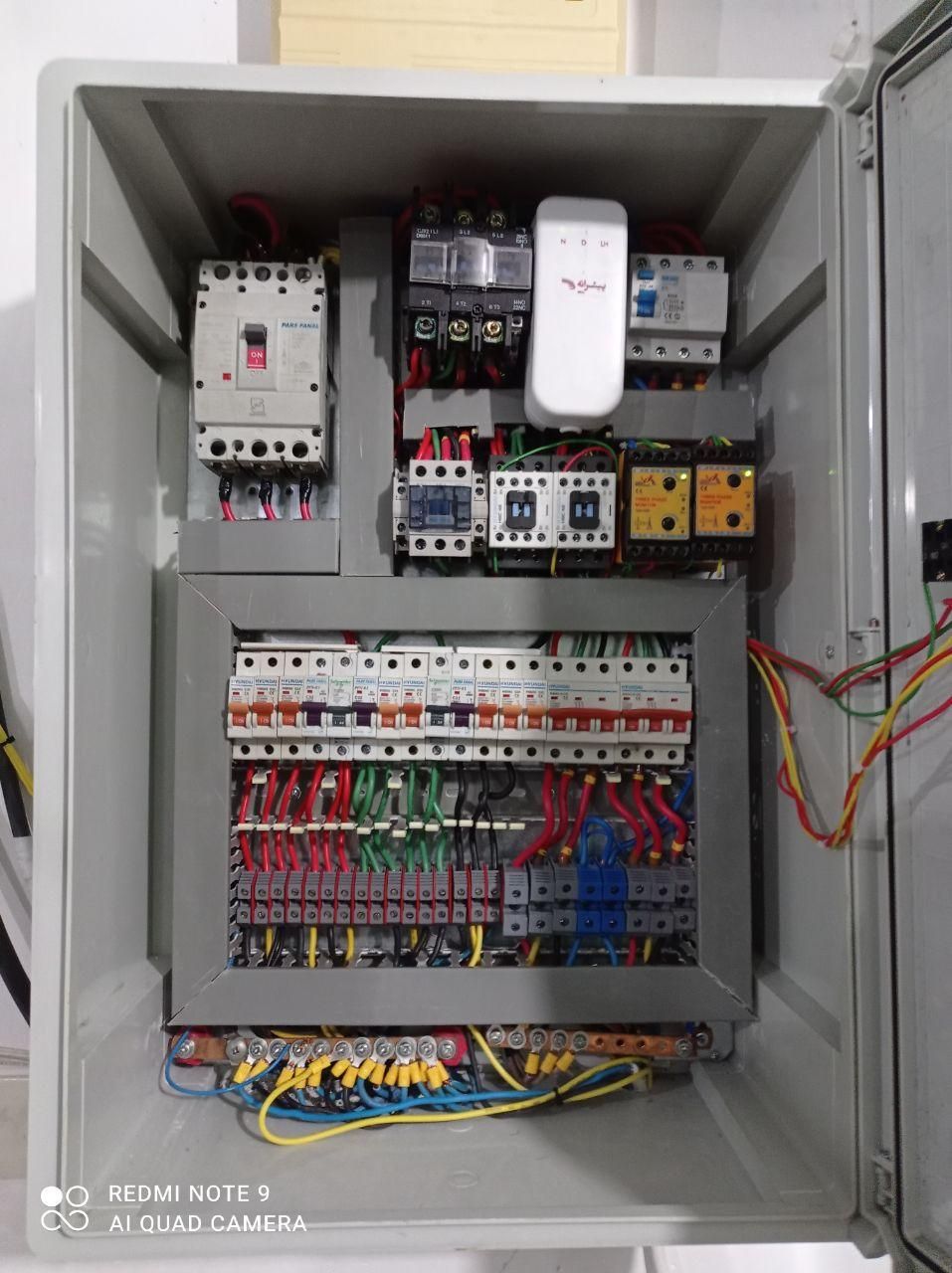 انواع برقکاری و تعمیرات برق|خدمات پیشه و مهارت|بندرعباس, |دیوار