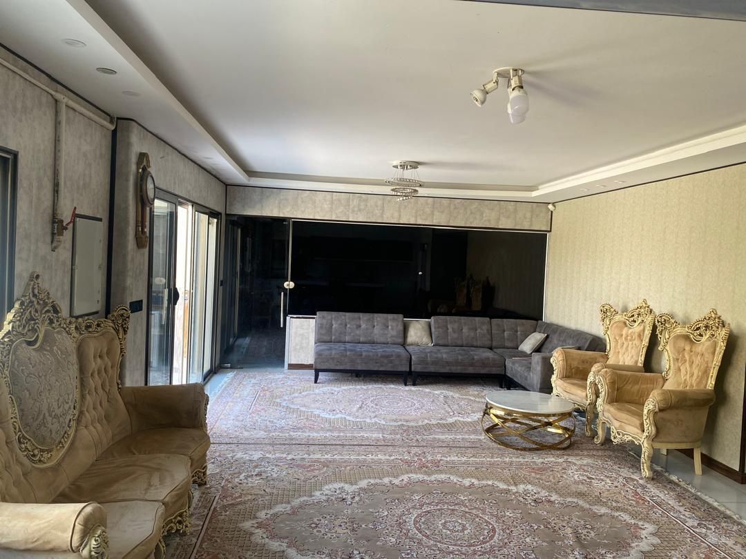 باغ ویلااستخردارسرپوشیده آبگرم3خوابه/جاده فرودگاه|اجارهٔ کوتاهمدت ویلا و باغ|اصفهان, گورت|دیوار