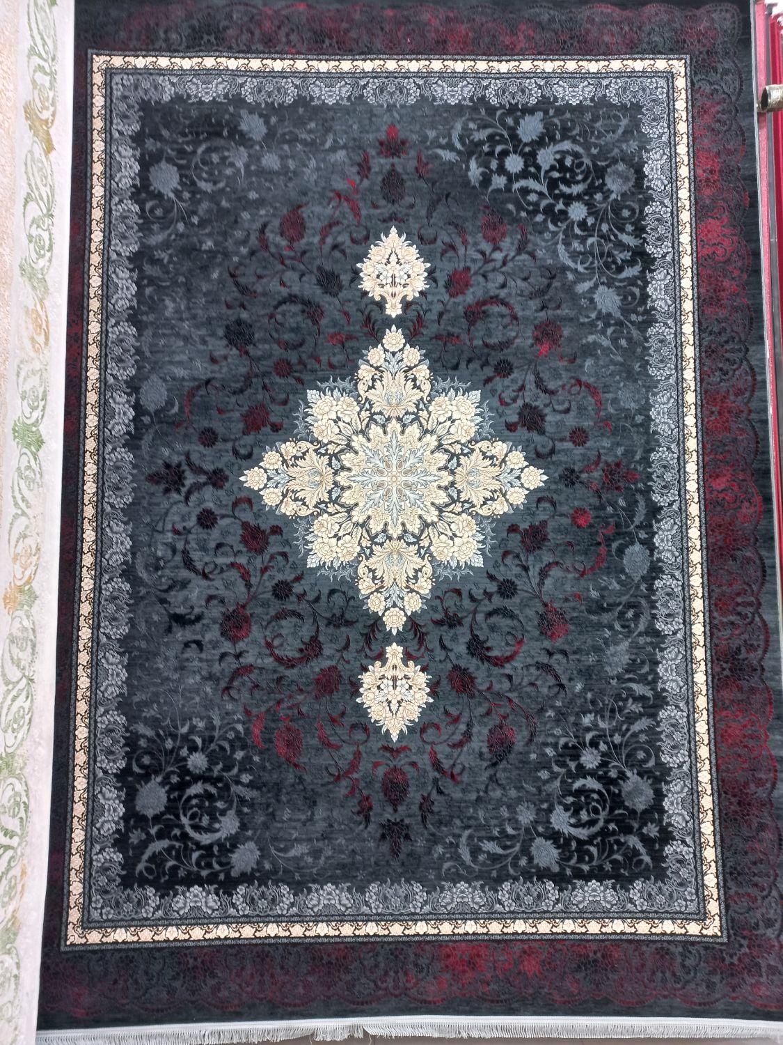 فرش هفتصد شانه ونتیجه کهنه نما انواع رنگ ‌و طرح|فرش|کاشان, شهرک صنعتی فتح المبین|دیوار
