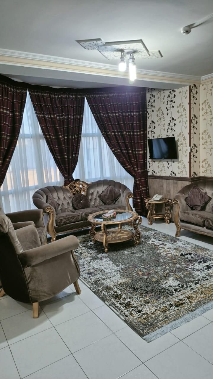 اپارتمان اجاره ای نزدیک حرم با پارکینگ|اجارهٔ کوتاه‌مدت آپارتمان و سوئیت|مشهد, سراب|دیوار