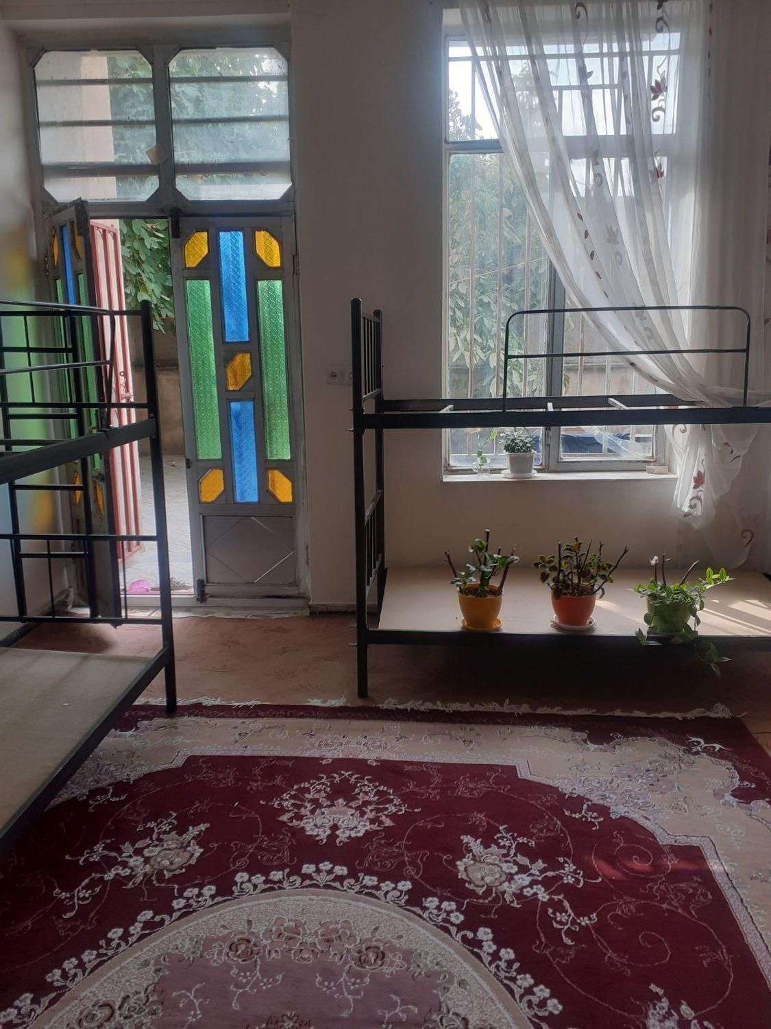 خوابگاه دانشجویی کارمندی|اجارهٔ کوتاه‌مدت آپارتمان و سوئیت|کرمانشاه, |دیوار