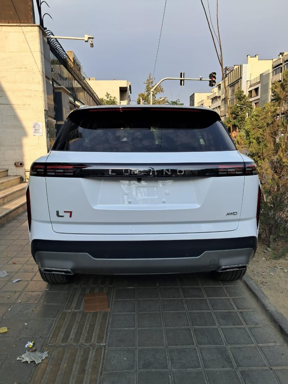 لوکانو L7 سفیدصفر خشک  ۱۴۰۴|خودرو سواری و وانت|تهران, عباس‌آباد|دیوار