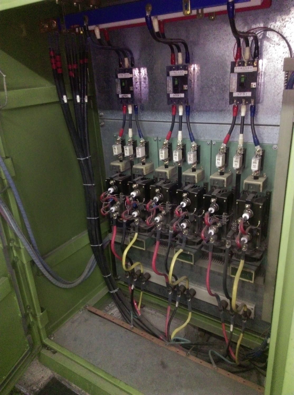 برقکار. برق صنعتی و برق ساختمانی و مکانیک صنعتی|خدمات پیشه و مهارت|ساوه, |دیوار