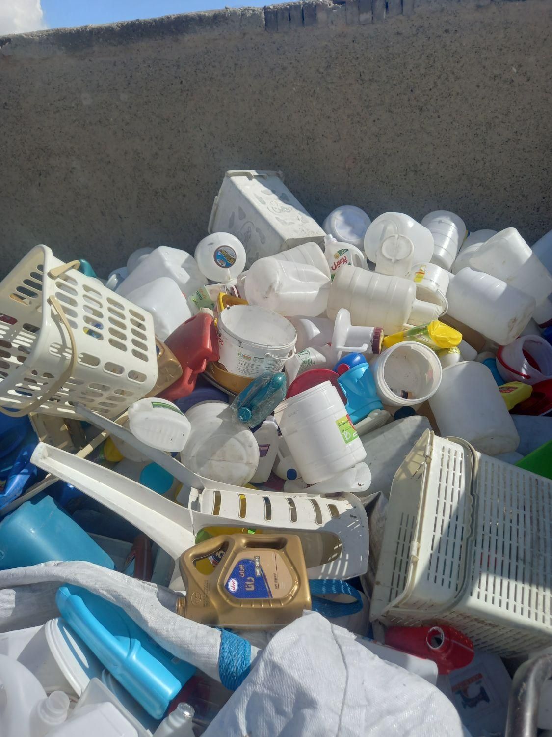 خرید فروش ضایعات کارتن|عمده‌فروشی|تهران, خلیج فارس|دیوار