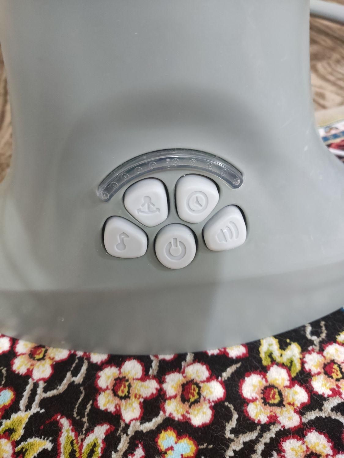 گهواره برقی|اسباب و اثاث بچه|نجف‌آباد, فاز ۳ شهرک آزادگان|دیوار