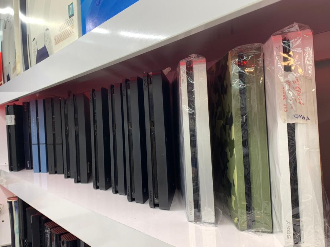 کنسول ps4 چکی ۱۲ ماه اسلیم 1tکپی خور ۲دسته فول گیم|کنسول، بازی ویدئویی و آنلاین|بابل, |دیوار