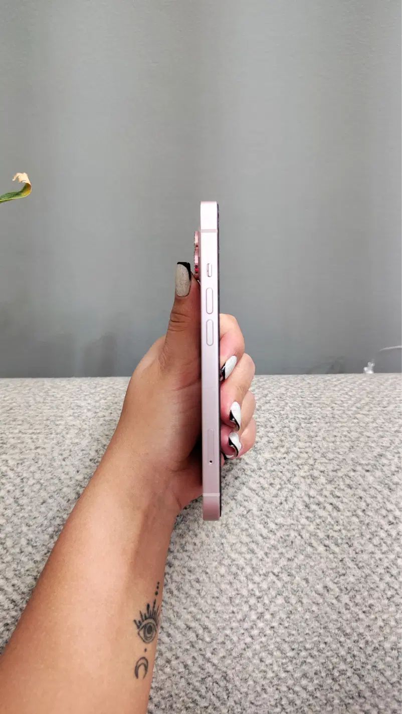 اپل iPhone 13 با حافظهٔ ۲۵۶ گیگابایت|موبایل|مشهد, سرافرازان|دیوار