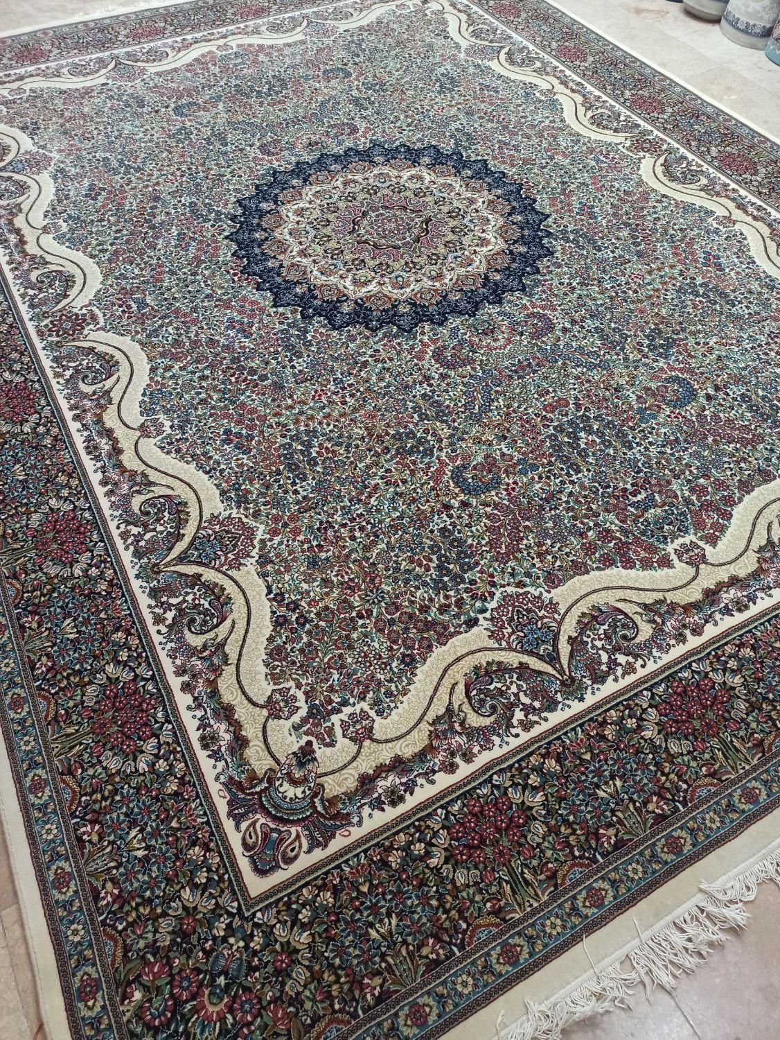 (اندیشه۹۳) سه تخته ۱۲متری ۷۰۰شانه فرش مشهد|فرش|مشهد, مشکینی (شهرک غرب)|دیوار