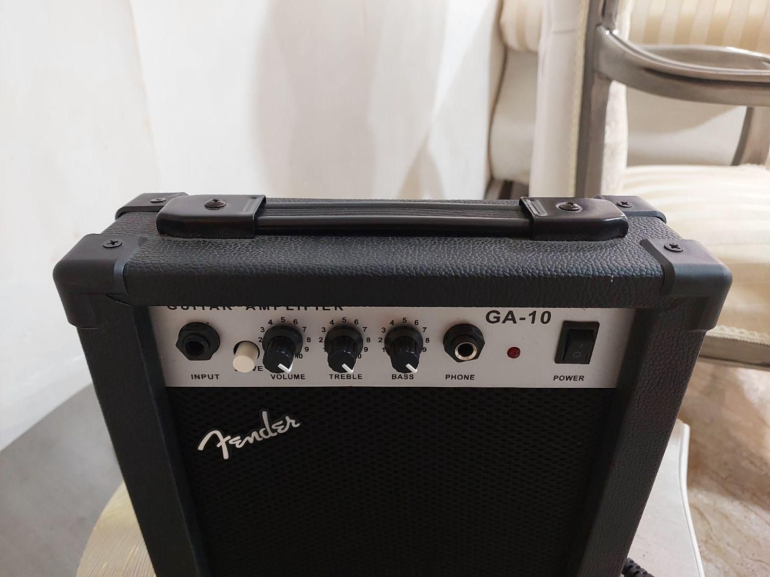 آمپلی فایر مدل GA-10|گیتار، بیس، امپلیفایر|آبادان, |دیوار
