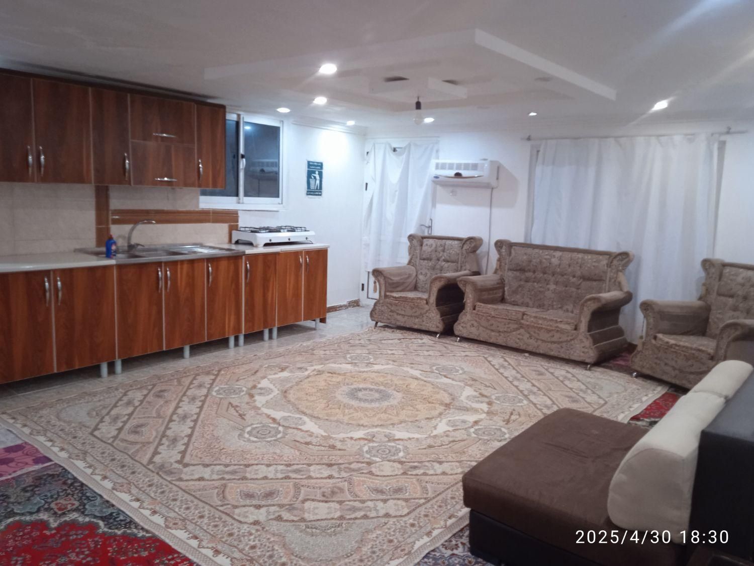 سد لفور / ویلا جنگلی / ۹۰متر ۲خوابه / تراس+ حیاط|اجارهٔ کوتاه‌مدت ویلا و باغ|شیرگاه, |دیوار