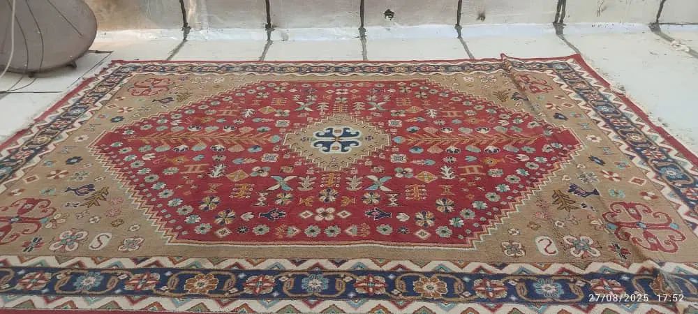 سه عدد قالی ۱۲ متری گلیم فرش هستن تمیز و سالم|فرش|بهبهان, |دیوار