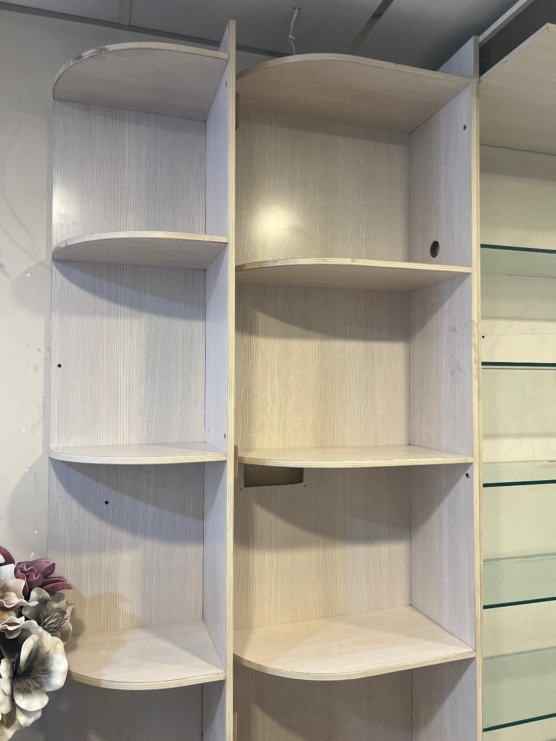 ویترین مغازه یا شوروم یا بایگانی|فروشگاه و مغازه|تهران, شوش (باغ آذری)|دیوار