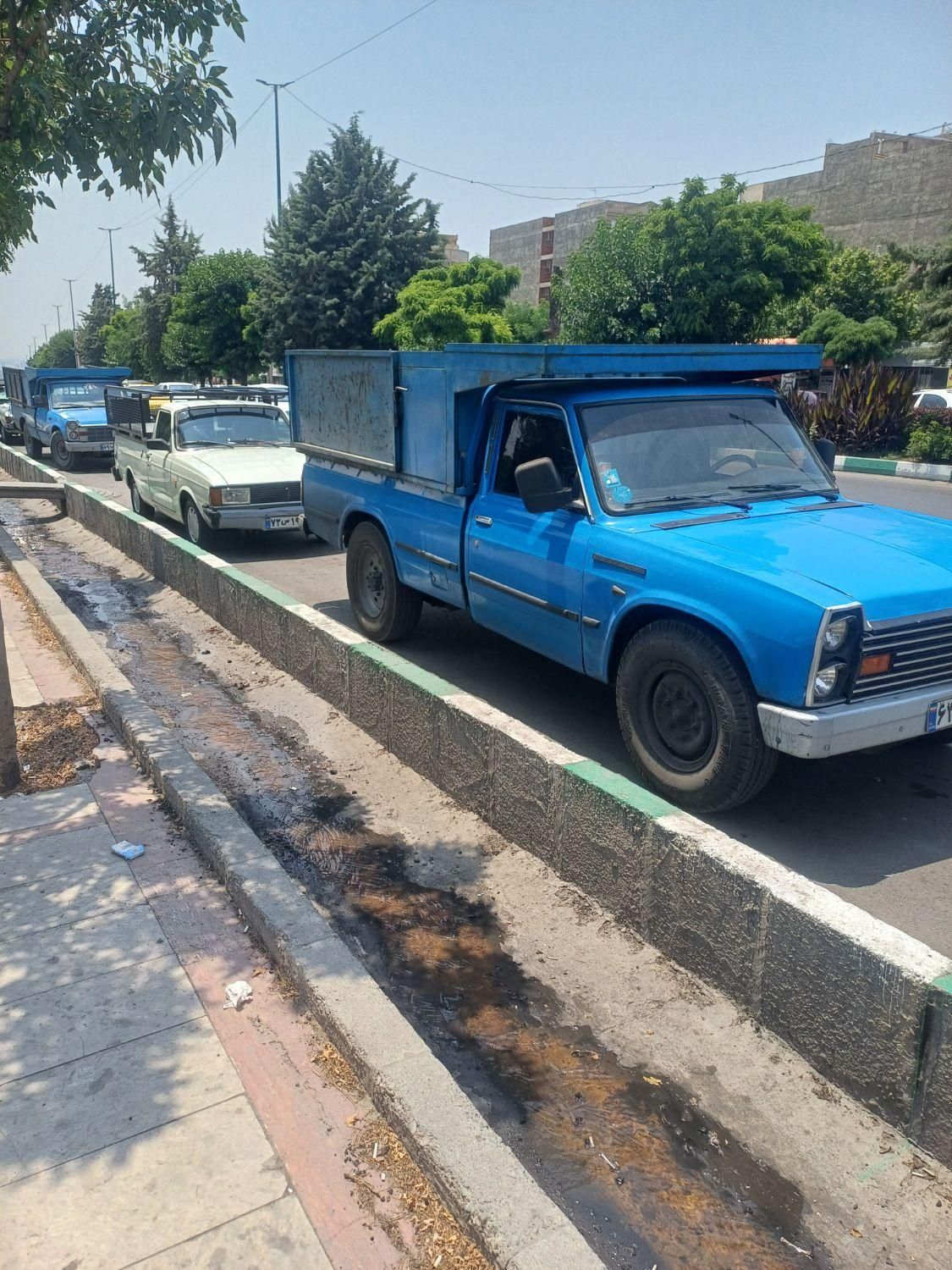 اشتراکی بار..خاور نیسان وانت و کارگر خالی|خدمات حمل و نقل|کرج, گوهردشت|دیوار