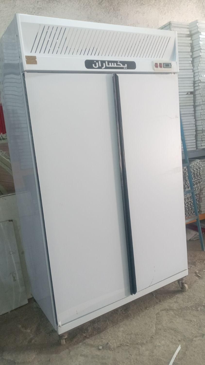 فروش دوعدد یخچال دو درب و 3 درب نو|فروشگاه و مغازه|مشهد, نوید|دیوار