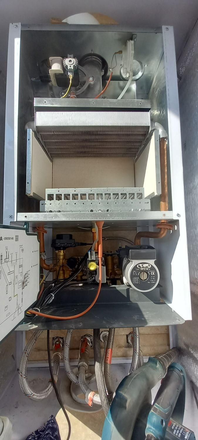 تعمیرات تخصصی انواع پکیج سرویس رادیاتور و پکیج|خدمات پیشه و مهارت|نجف‌آباد, هفده شهریور|دیوار